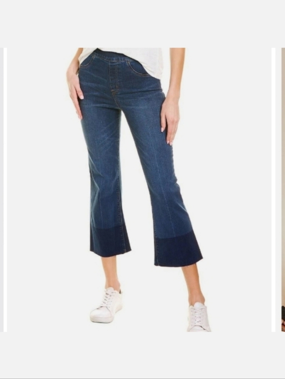 Spanx Cropped Flare Dipped Denim Pull-on Denim Jeans size L in Medium Wash